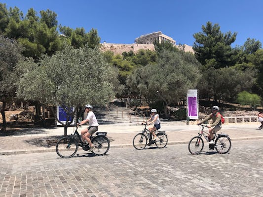 Recorrido en bicicleta eléctrica por las mejores atracciones clásicas de Atenas