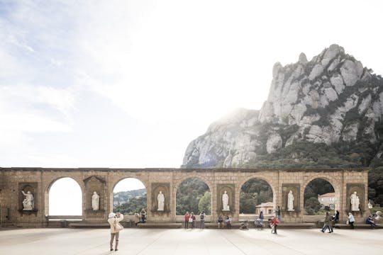 Montserrat morning tour with a taste of liquors