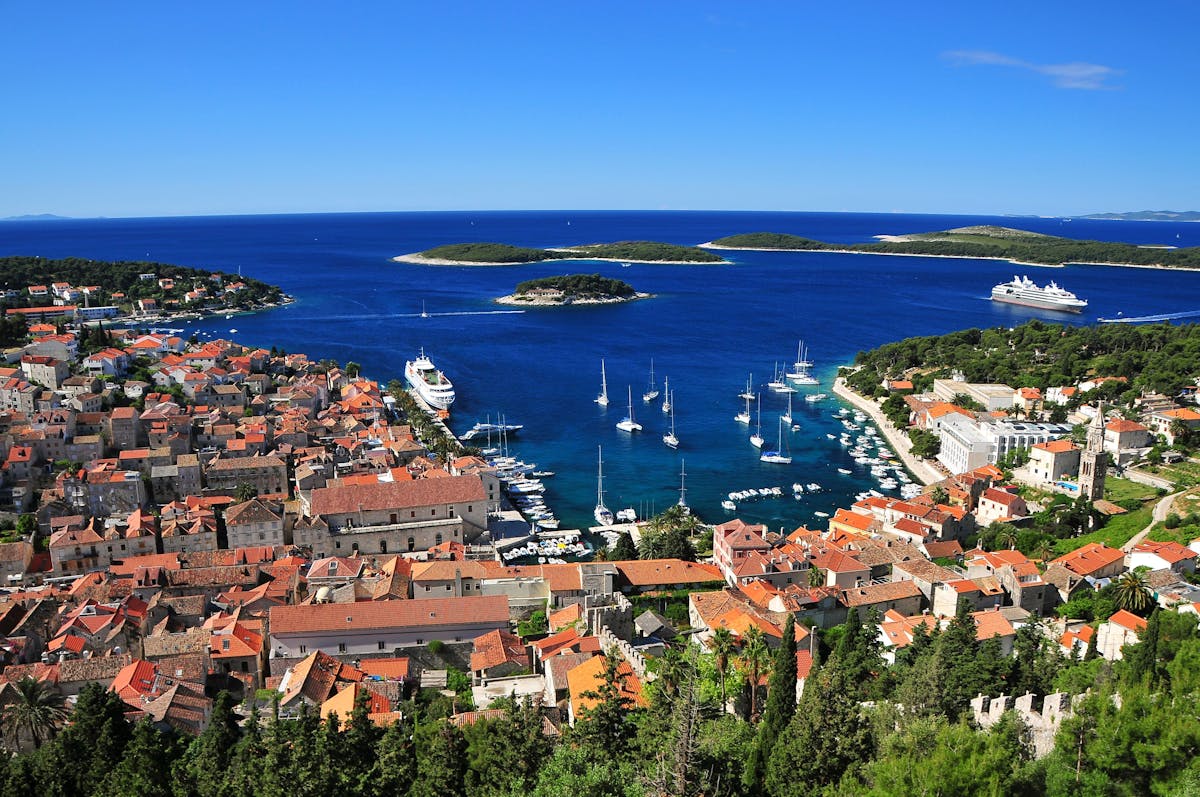 Hvar Town & Bol Speedboat Tour from Brač