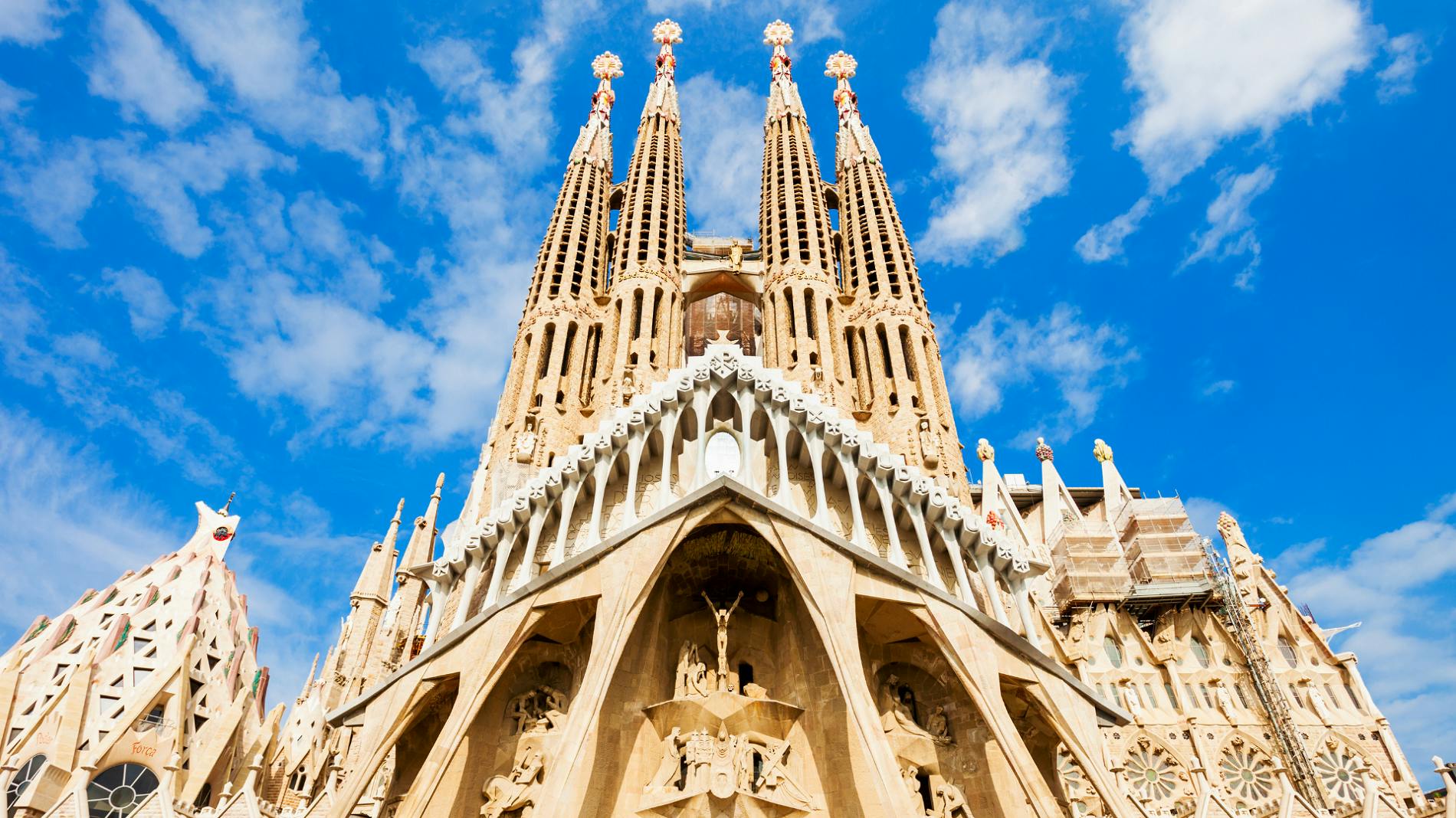 Artistiek Barcelona Tour: met toegang tot La Sagrada Familia en Park Güell