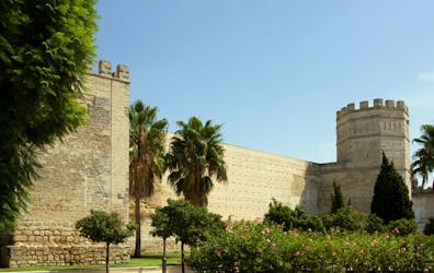 Monumentale Jerez-wandeltocht met tickets voor Mudejar Alcazar en de kathedraal