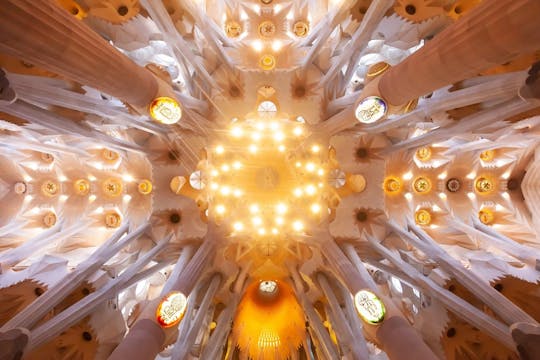 Bilhetes da Sagrada Família e visita guiada