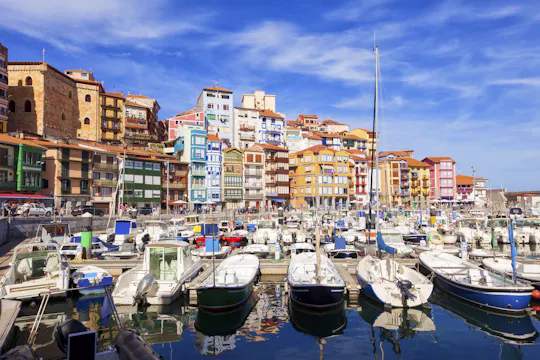 Visita de un día a Loyola, Getaria, Zarauz y San Sebastián desde Bilbao