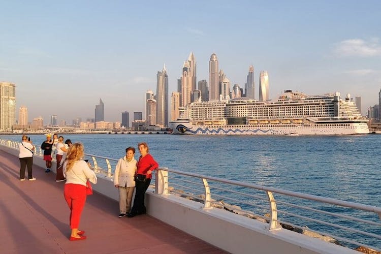 Dubai sightseeing guided tour and IMG Worlds of Adventure tickets