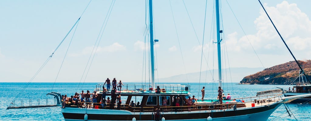 Crucero de isla en isla de día completo desde Atenas con almuerzo