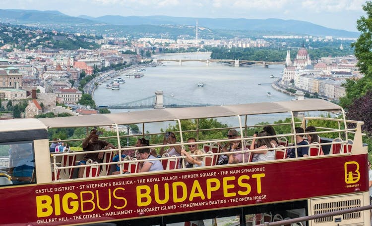 Big Bus tour of Budapest