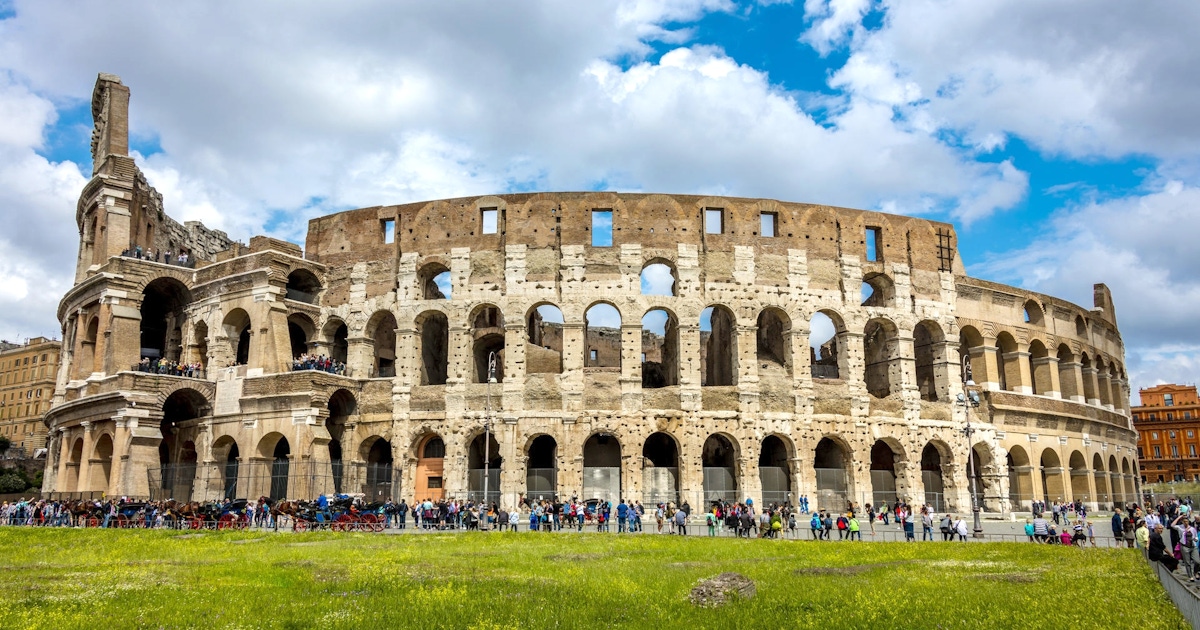 Colosseum entrance and guided tours Colosseum entrance and guided tours