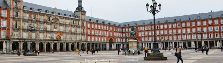 Private half-day highlights tour of Madrid with Prado Tickets
