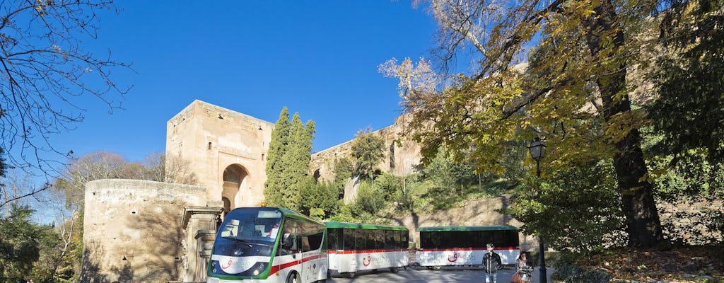 Hop-on, hop-off-toeristentrein in Granada