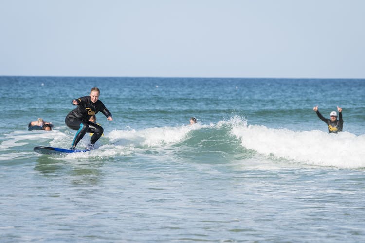 Beginners surf experience in Newquay