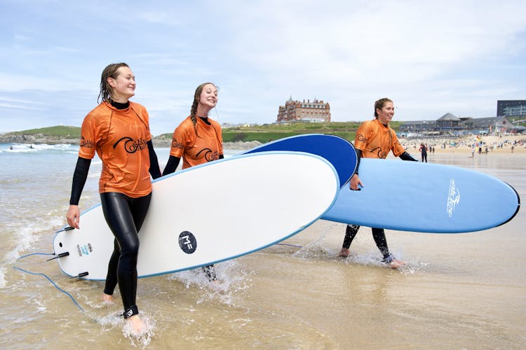 Beginners surf experience in Newquay