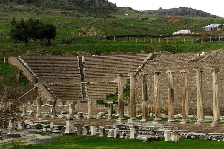 Pergamon guided tour from Izmir