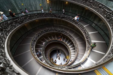 Visita a los Museos Vaticanos y a la Capilla Sixtina en un grupo pequeño con un guía local