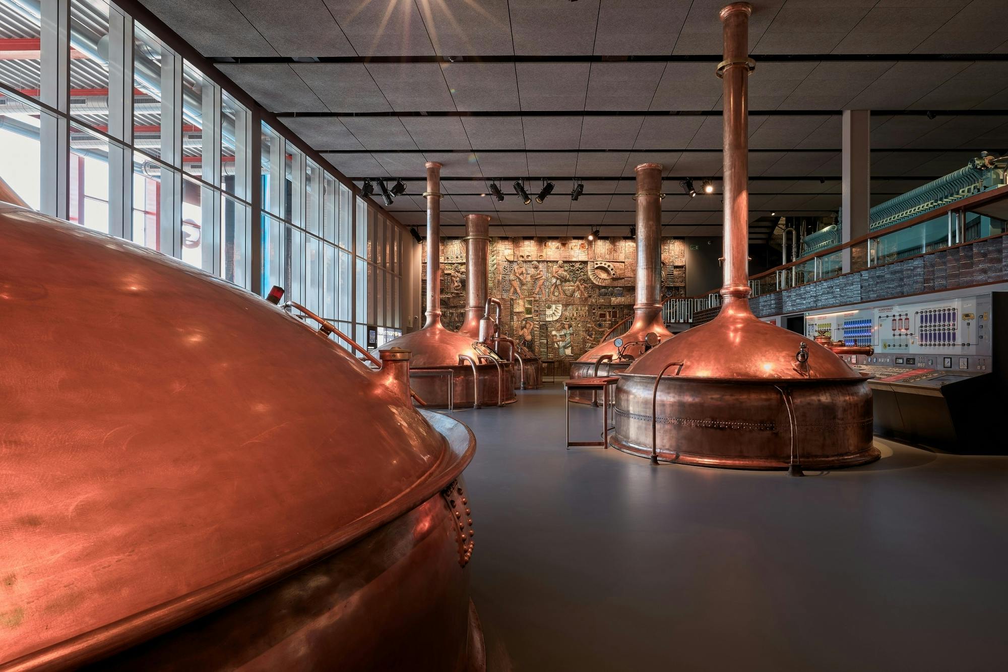 Visite guidée du musée Estrella Galicia avec dégustation de bière et de charcuterie