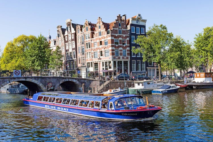 City canal cruise of Amsterdam with snackbox and  Van Gogh Museum
