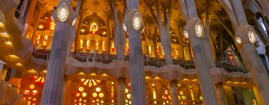Tickets and guided visit to the Sagrada Família