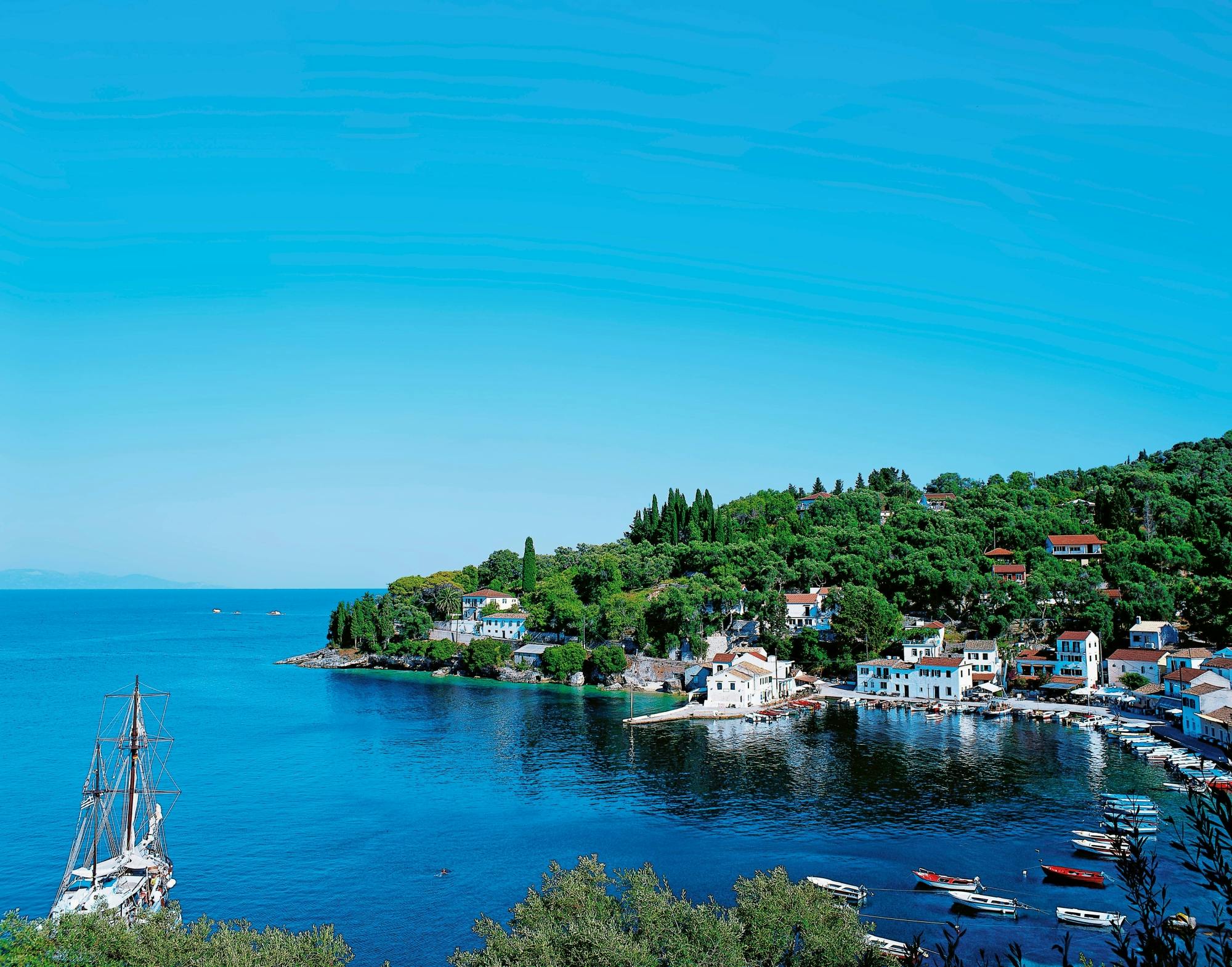 Paxos and Antipaxos Captain Hook Boat Cruise