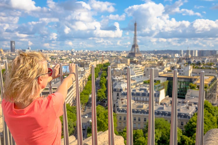 Arc de Triomphe rooftop skip-the-line tickets + Paris audioguide on mobile app
