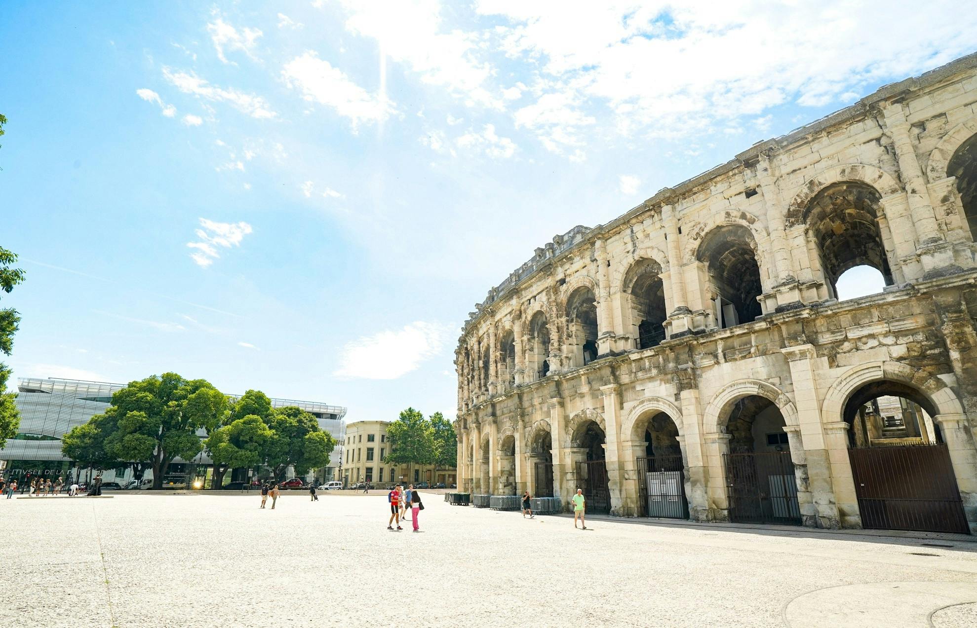 Billet combiné pour les arènes de Nîmes, la Maison carrée et la tour Magne