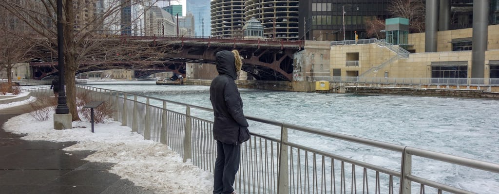 Tour a piedi audio autoguidato del Riverwalk a Chicago