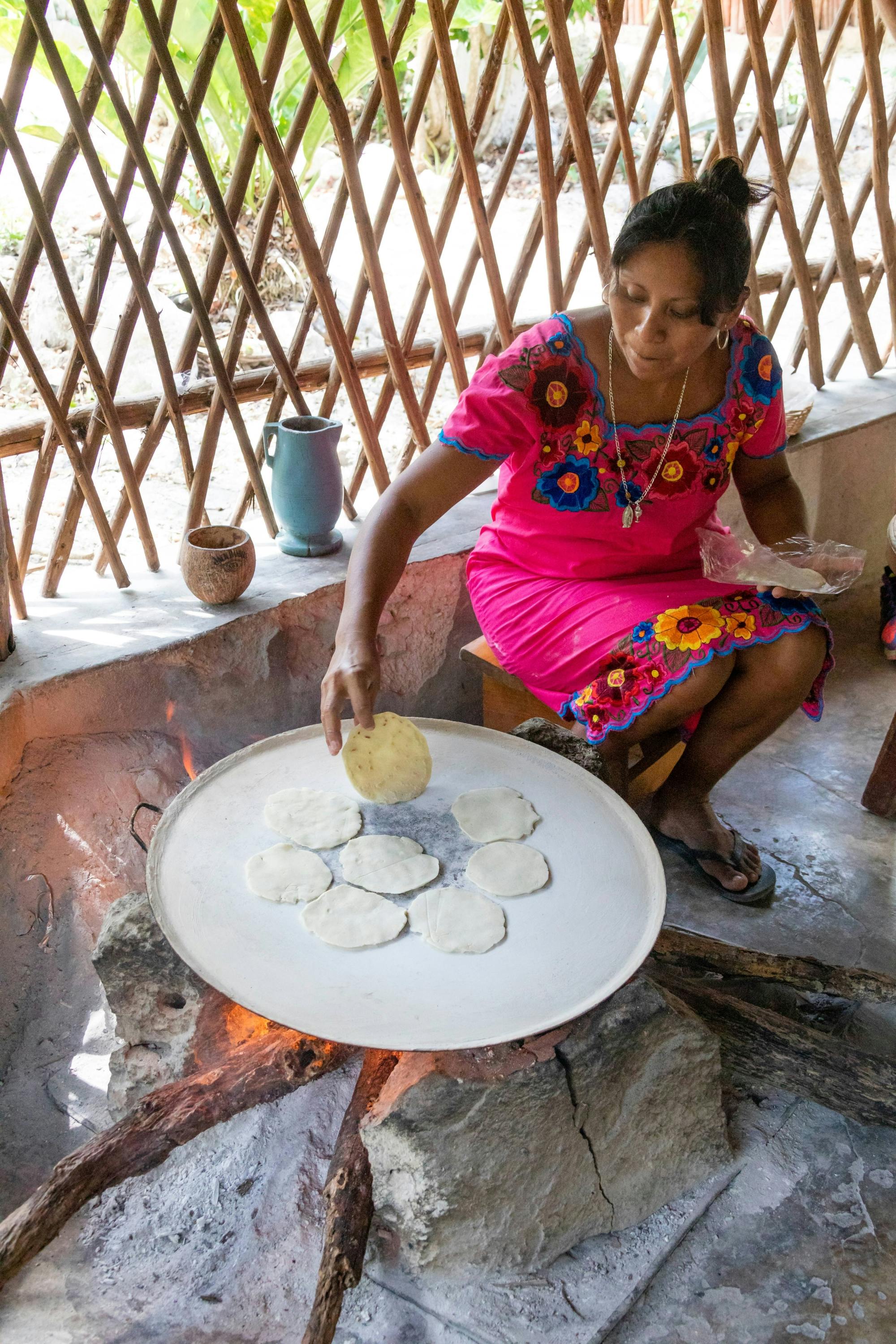 Chichen Itza & Maya Village Tour