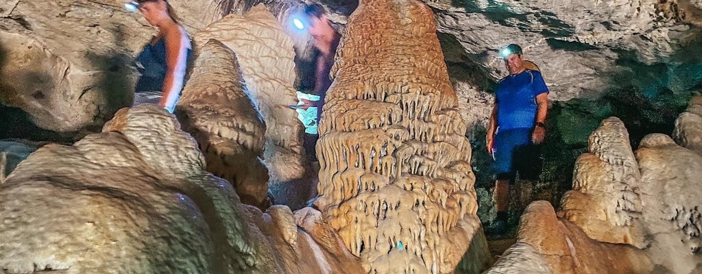 Hiking guided tour to the Limniotis cave