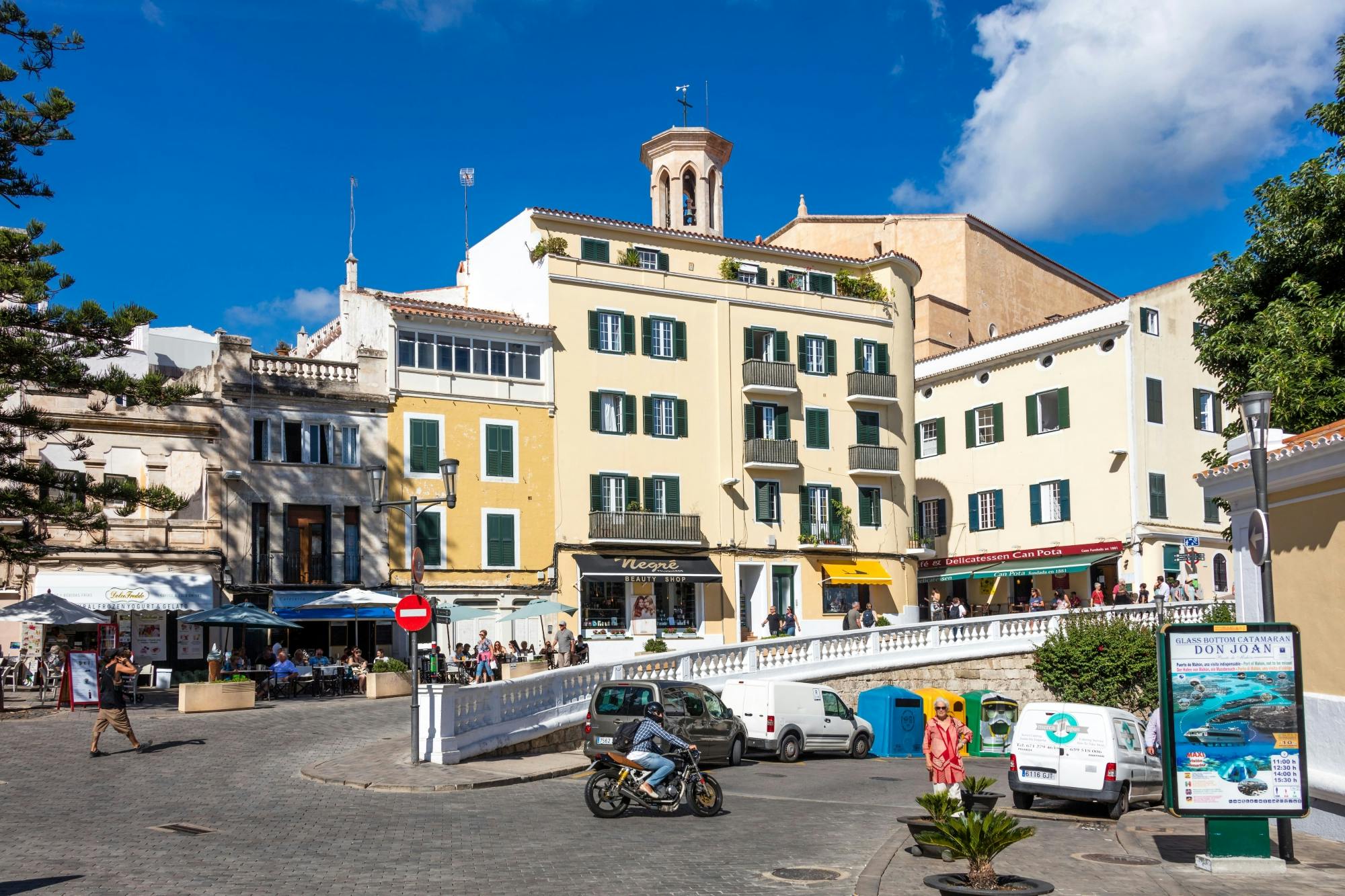 Mahon Harbour Boat Tour and Gin Tasting