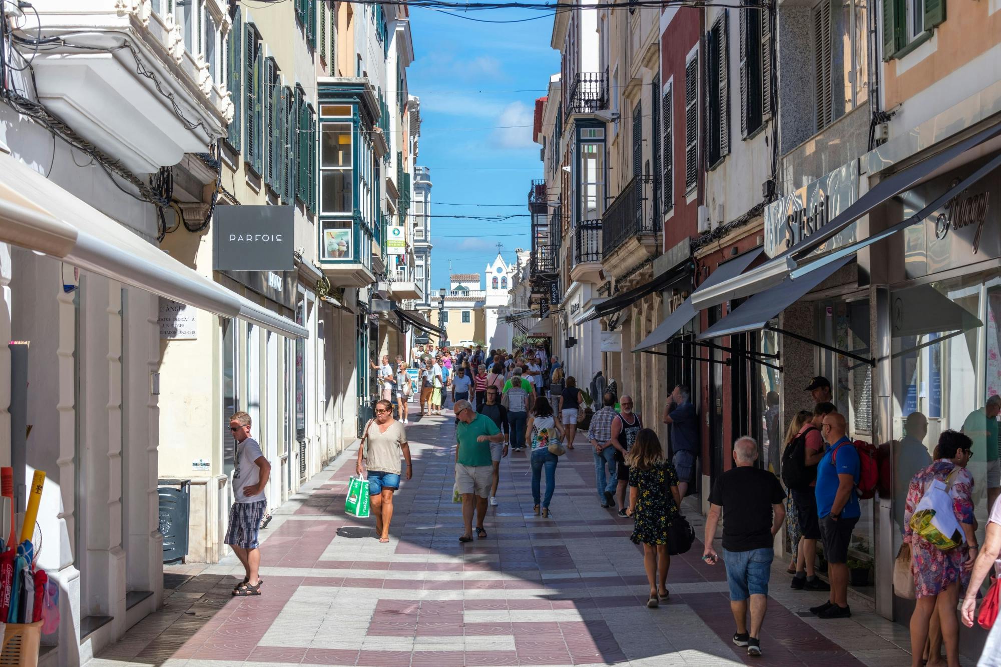 Mahon Harbour Boat Tour and Gin Tasting