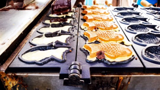Visite gastronomique guidée du matin à Dotonbori