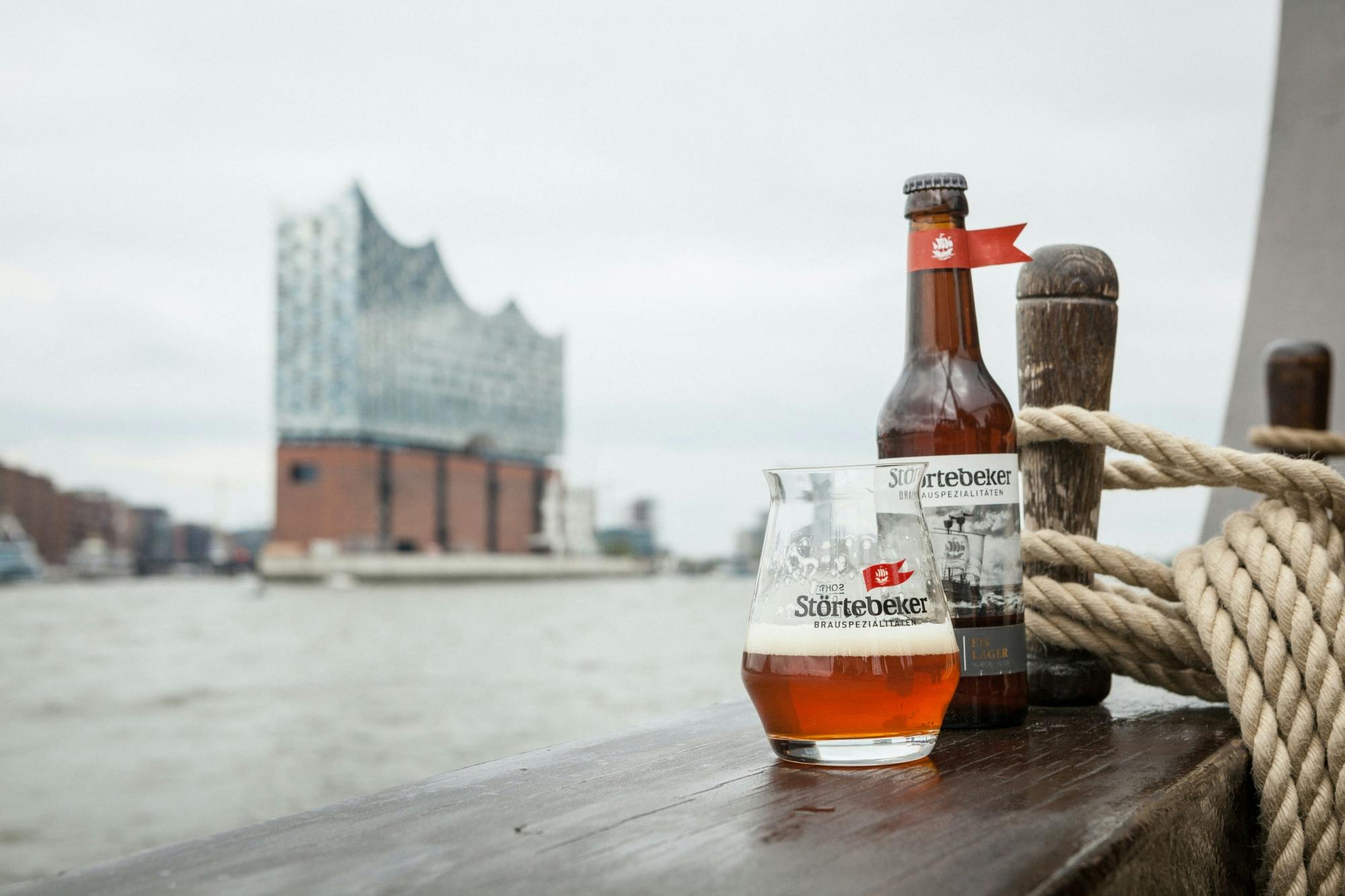 Elbphilharmonie Plaza Tour mit Störtebeker Bier