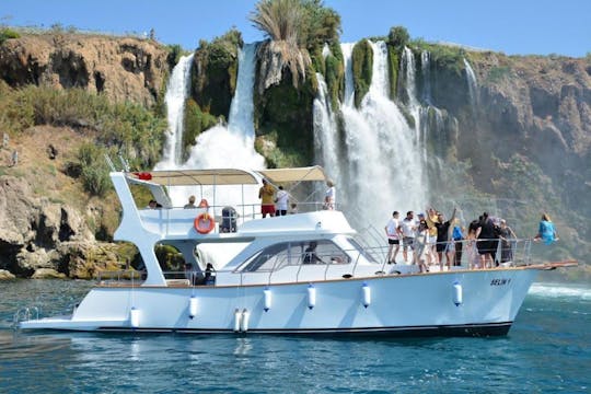 Half-day boat trip to Düden waterfall from Antalya