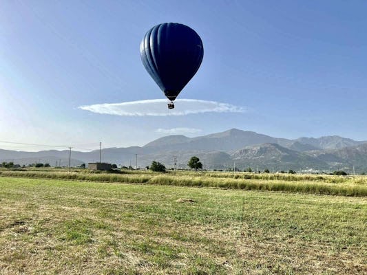 Fahrt im Heißluftballon über die Lassithi-Hochebene mit Frühstück