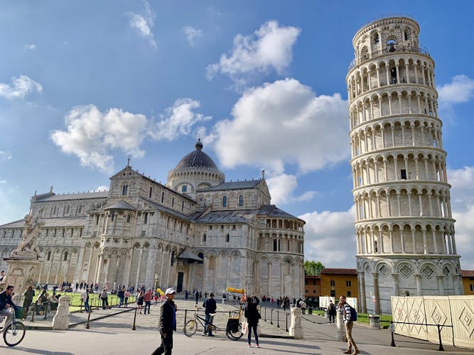 Pisa, Siena, San Gimignano and Chianti day trip with lunch and wine tasting