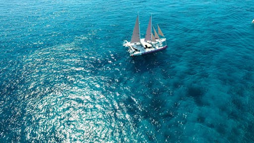Lembongan Island Catamaran Cruise