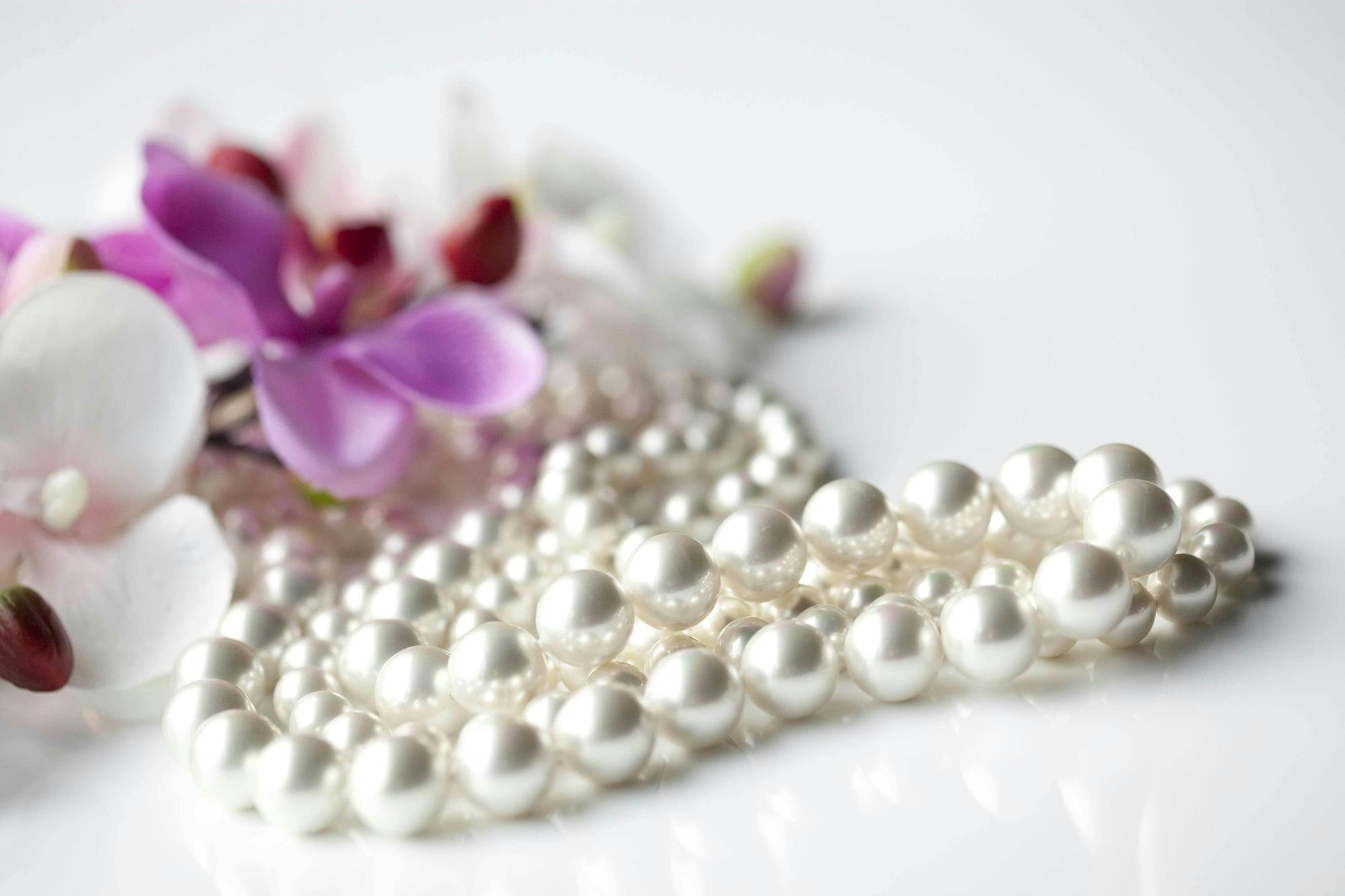 Drach Caves, Pearl Factory and Local Market Tour