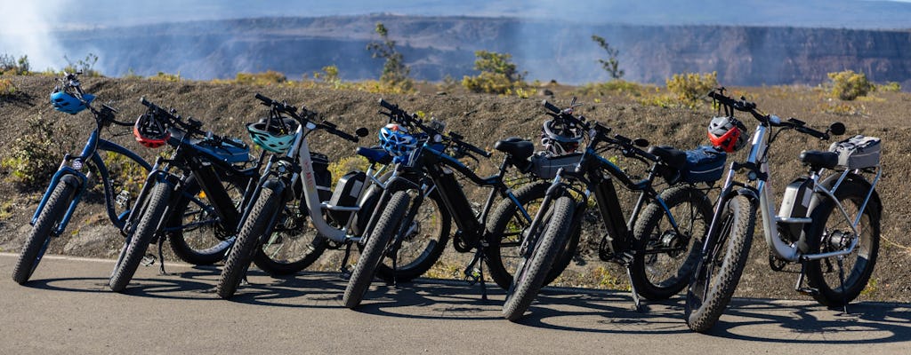 Recorrido en bicicleta eléctrica con neumáticos gruesos en el Parque Nacional de los Volcanes