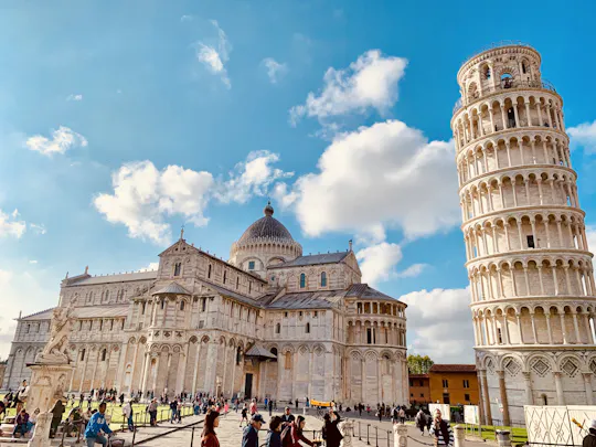 Cruise Passenger Transfer from Livorno to Pisa and Lucca