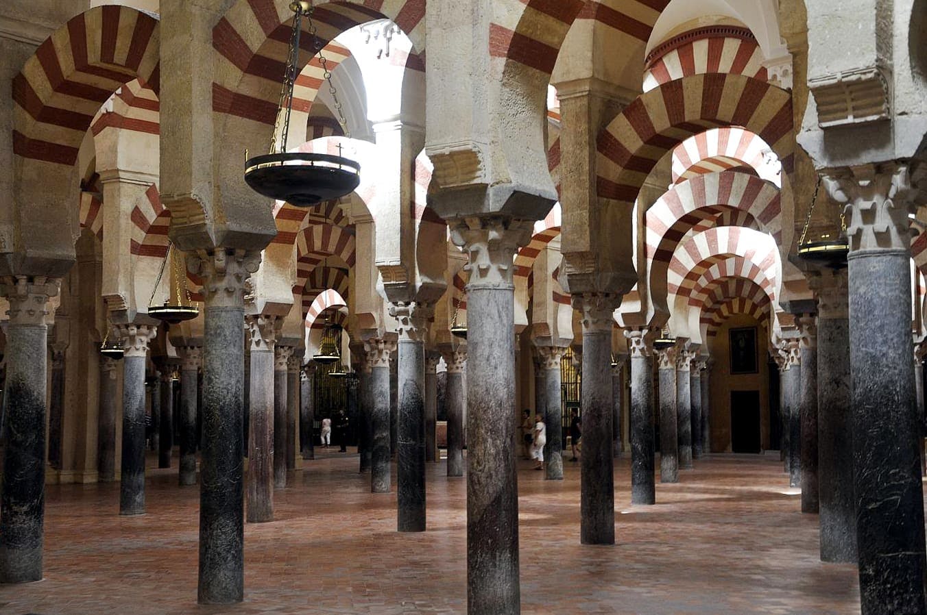 Cordoba Old Town Guided Tour including Mosque Visit