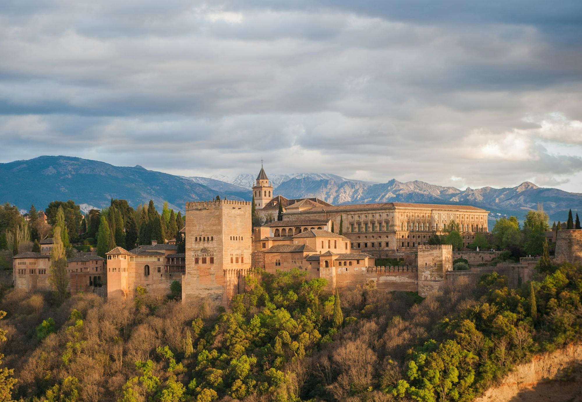 Bilhete eletrônico para o Palácio de Alhambra com tour de áudio pelo smartphone