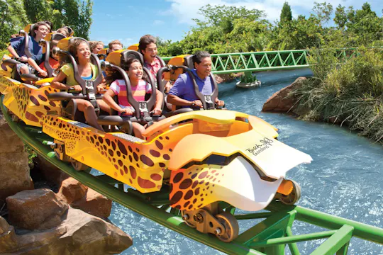 Entrada para três parques SeaWorld Orlando