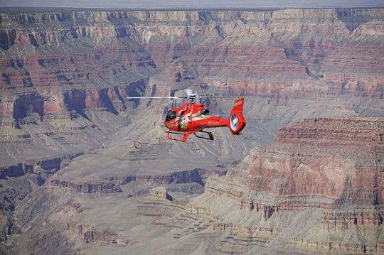 Grand Kingdom with Hummer Tour