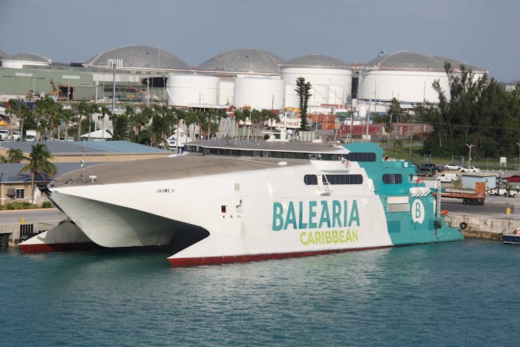 Ferry tickets to Bimini Bahamas economy or premium