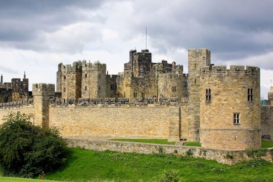 Alnwick and Warkworth castles tour