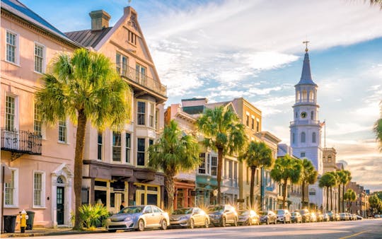 Jogo histórico de excursão de exploração no centro de Charleston