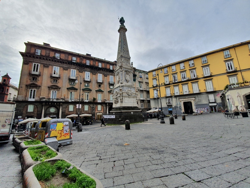 Naples city center walking tour with underground entry | musement