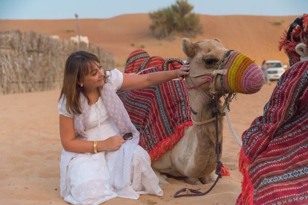 Expedição no deserto de Dubai com churrasco no jantar e motorista local