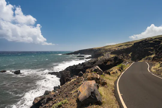 Self-driving audio tour of road to Hana in Kahului