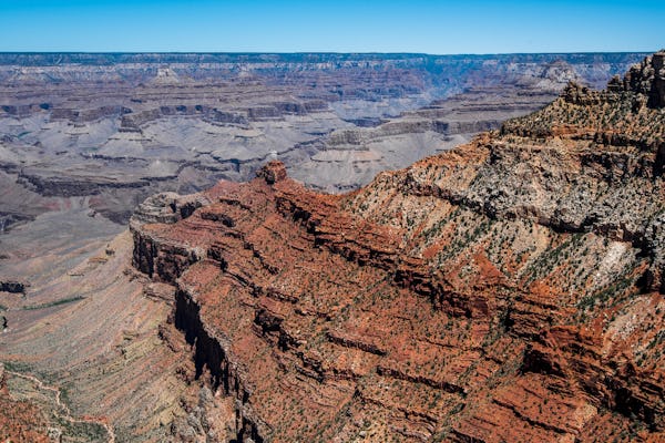 Zelfrijdende, wandel- en shuttletocht langs de zuidrand van de Grand Canyon