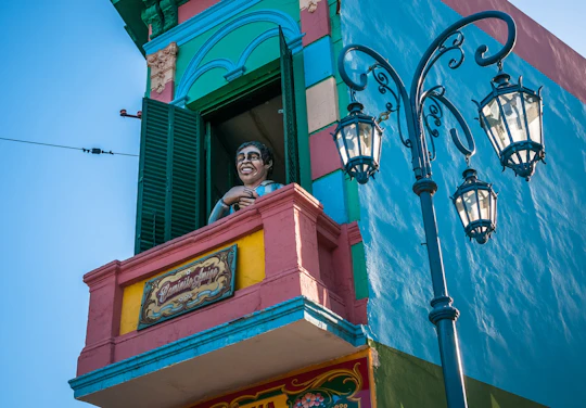 Private tour of Buenos Aires and tickets to Tierra Santa