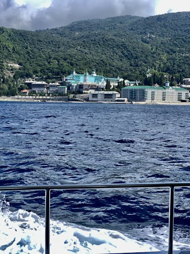 Audioguided luxury cruise to Mount Athos from Ouranoupolis